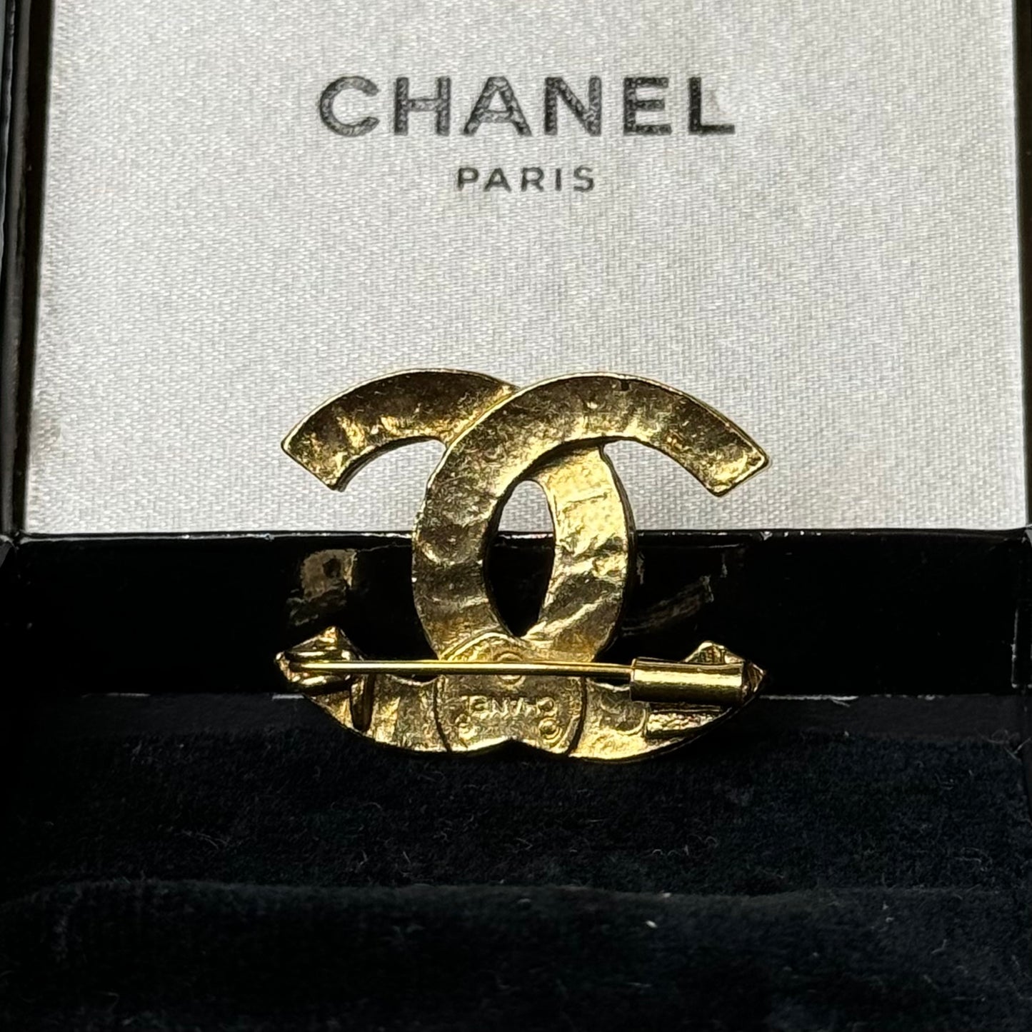 Broche Chanel