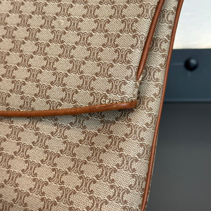 Céline Pochette GM