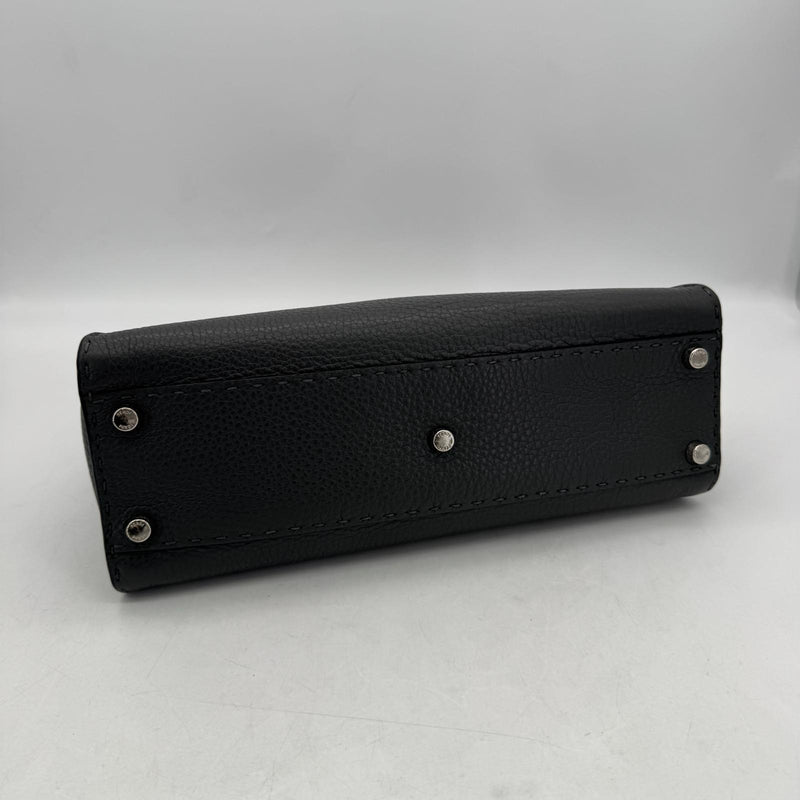 Fendi Peekaboo selleria medium