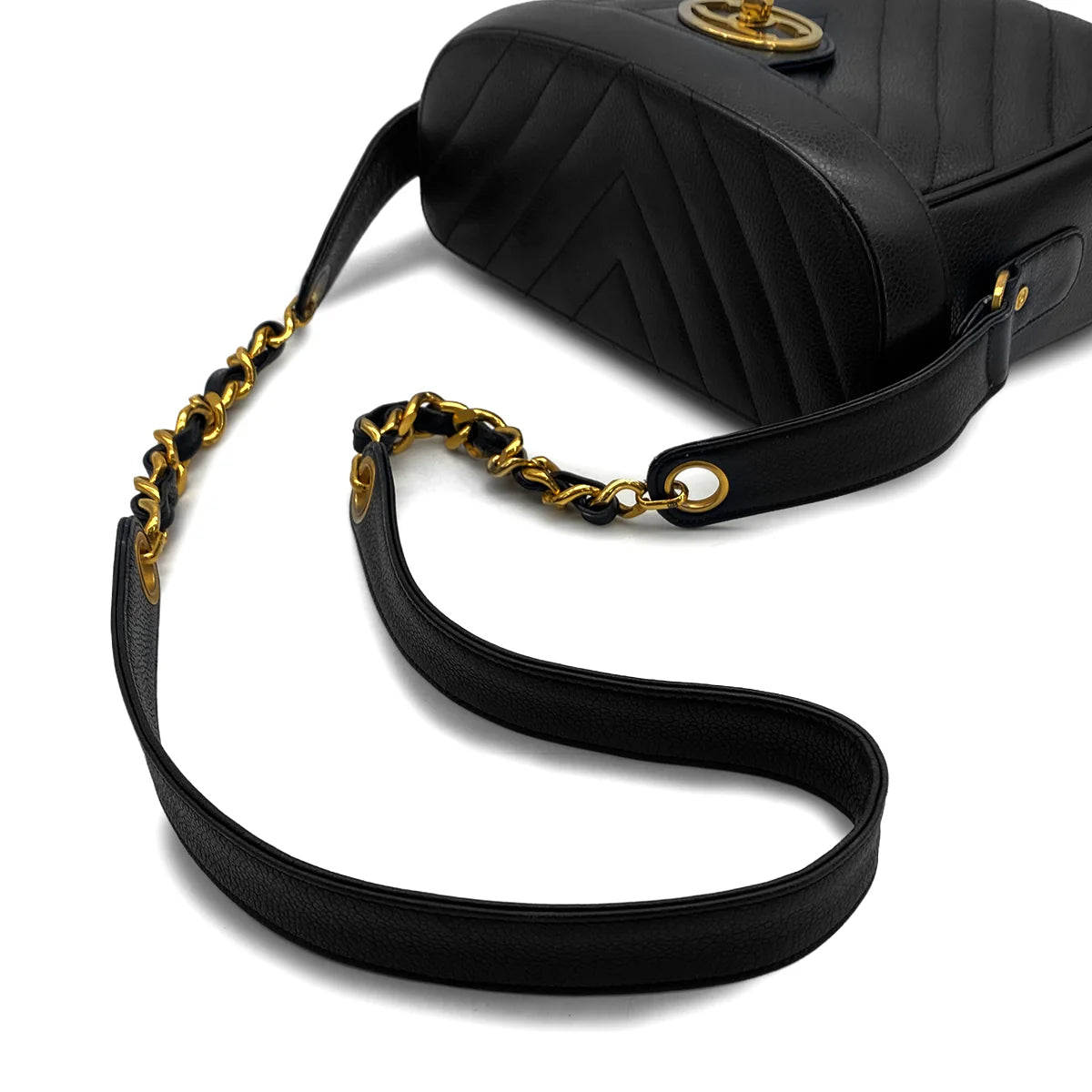 Chanel vanity chevrons crossbody