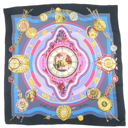 Hermès carré “ Parmi les fleurs je compte les heures “