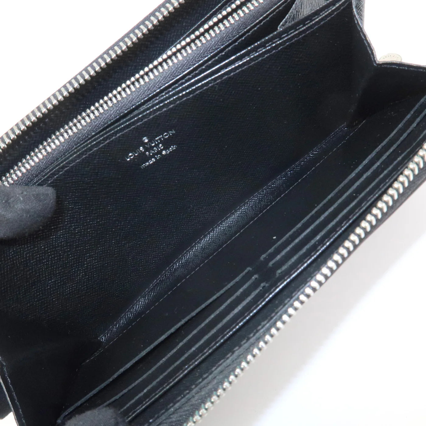 Louis Vuitton Zippy long