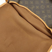 Louis Vuitton Saumur