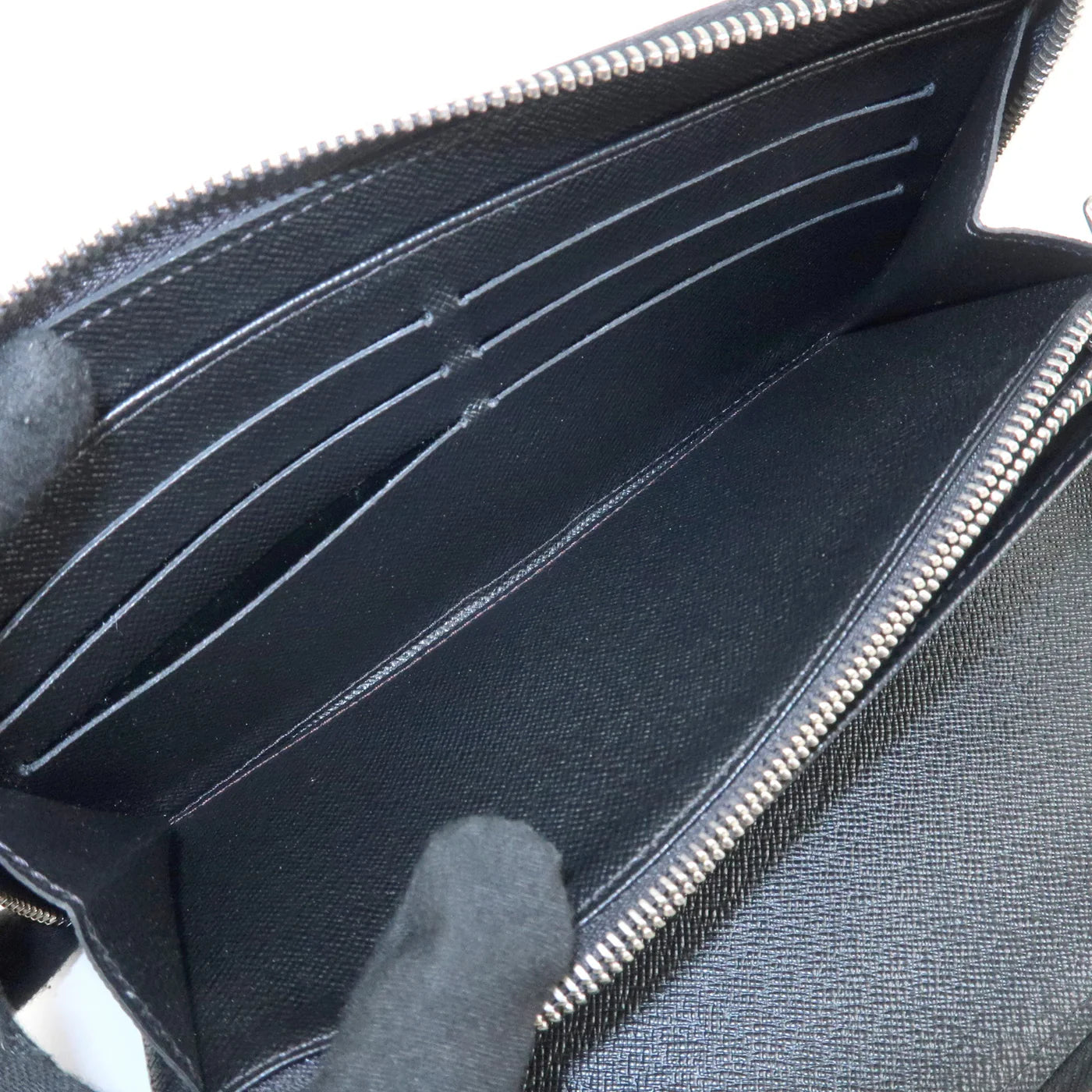 Louis Vuitton Porte documents de voyage