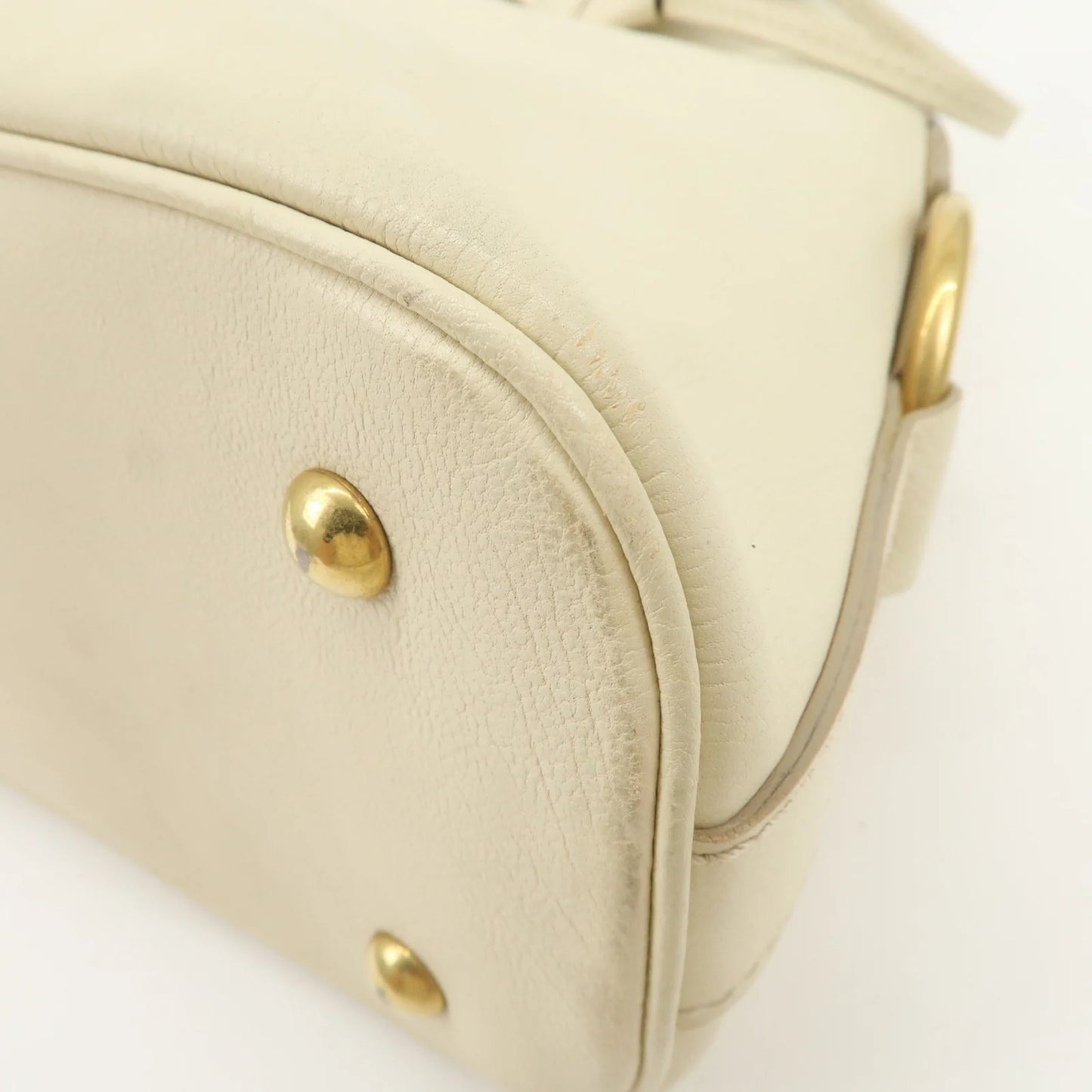 Yves Saint-Laurent Muse