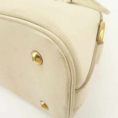 Yves Saint-Laurent Muse