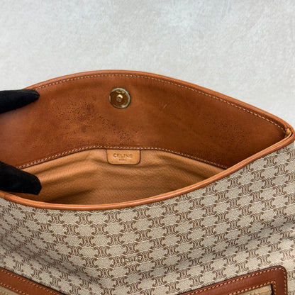 Céline Pochette GM