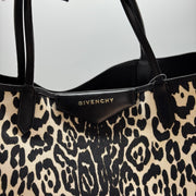 Givenchy Shopping