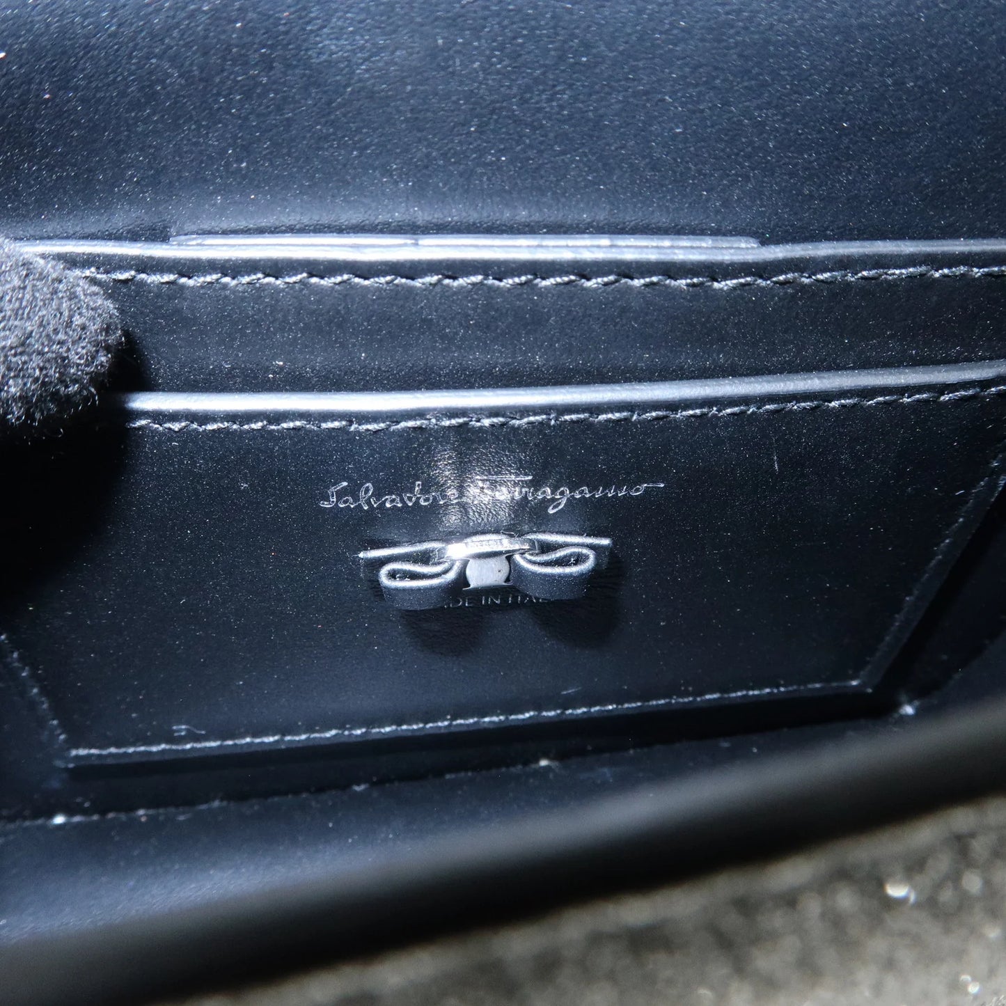 Salvatore Ferragamo Mini Vara