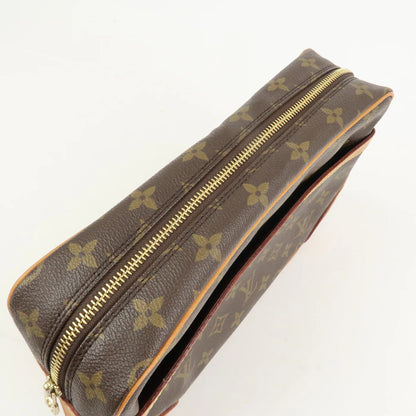 Louis Vuitton Compiègne