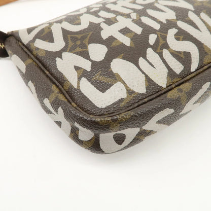 Louis Vuitton Pochette accessoire Graffiti