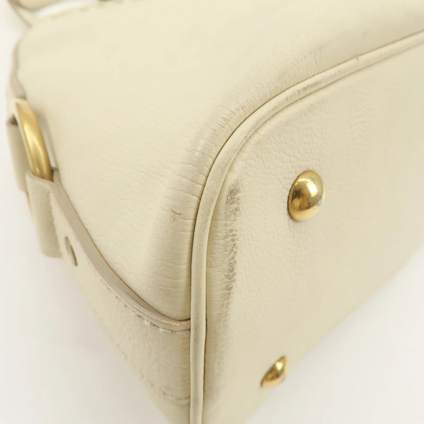 Yves Saint-Laurent Muse