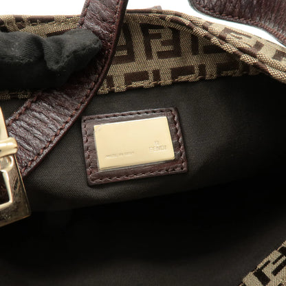 Fendi Baguette Hobo
