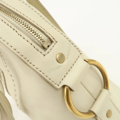 Yves Saint-Laurent Muse