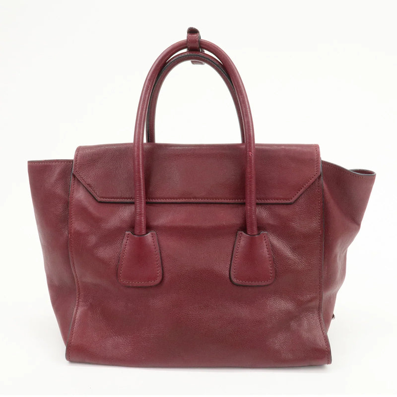 Prada Shopping