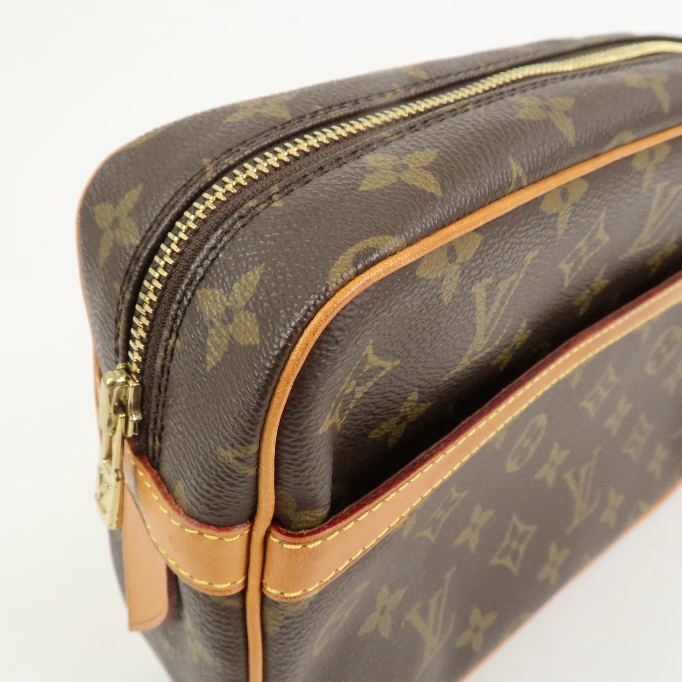 Louis Vuitton Compiègne