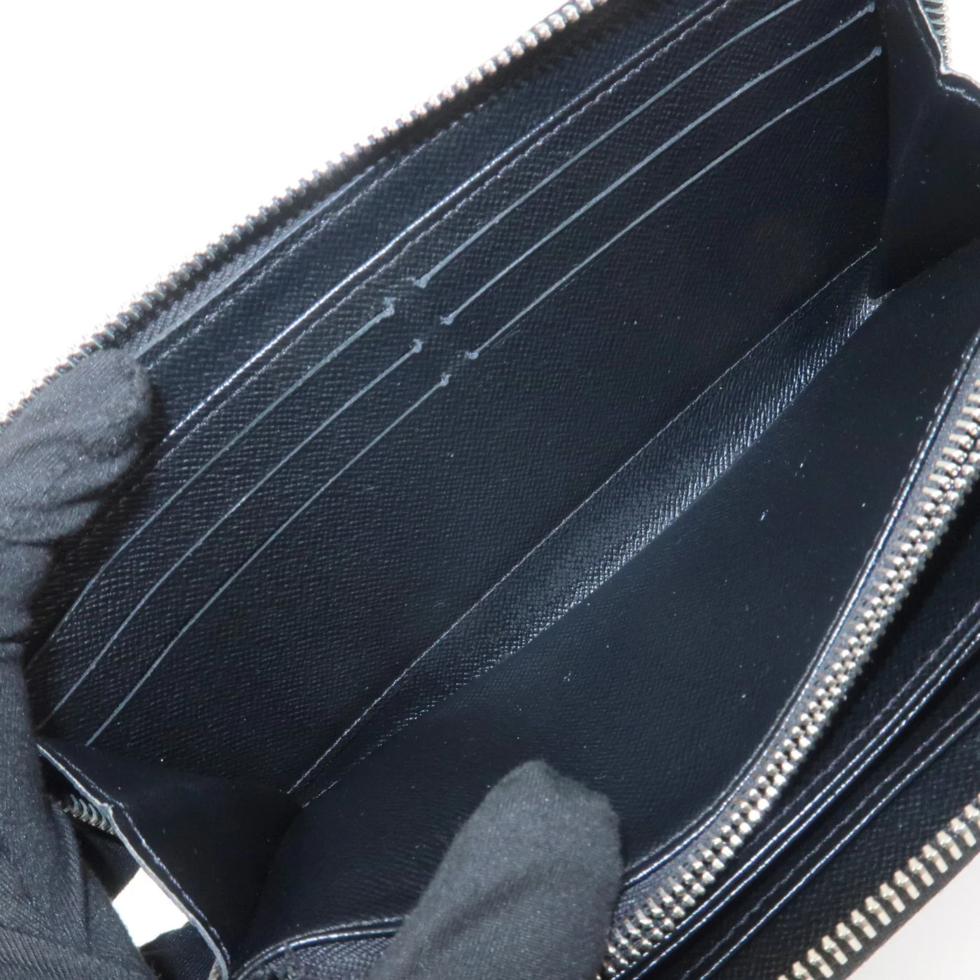 Louis Vuitton Zippy long