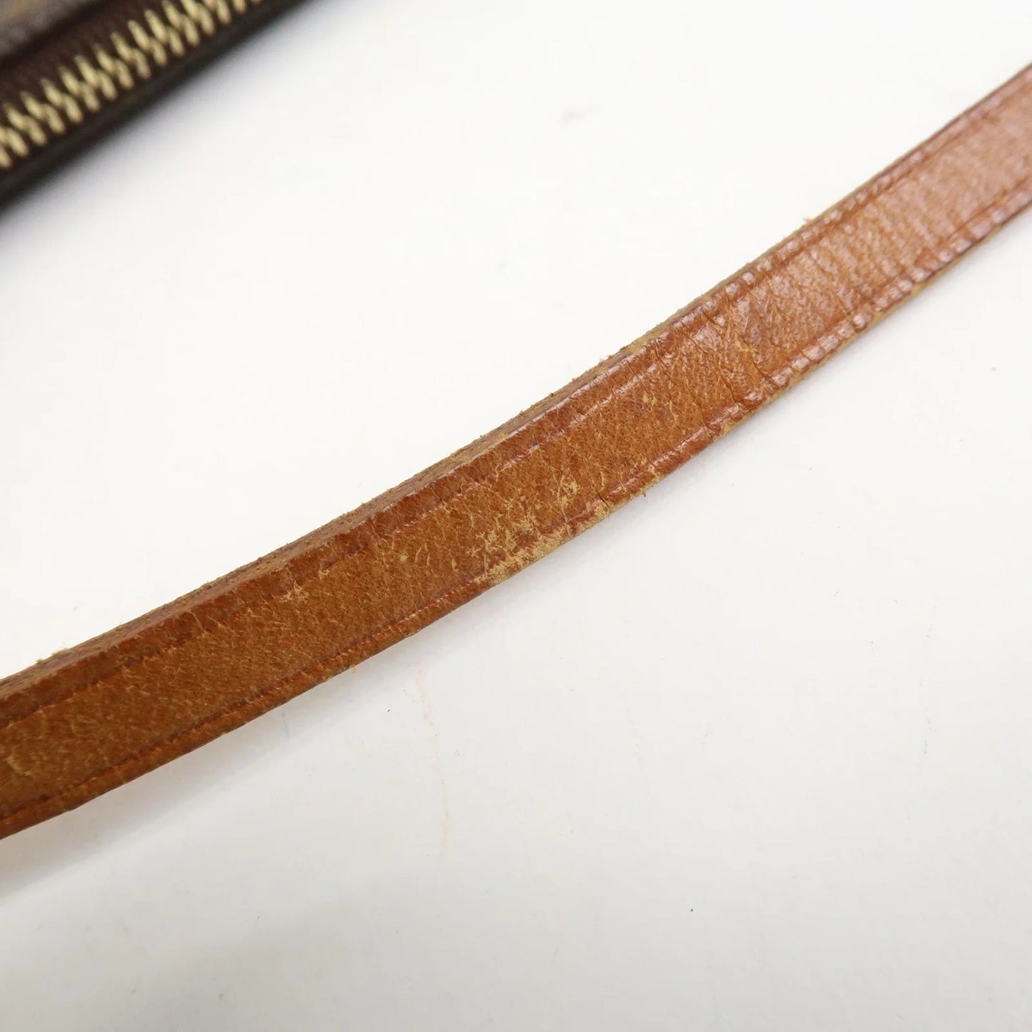 Louis Vuitton Pochette accessoire Graffiti