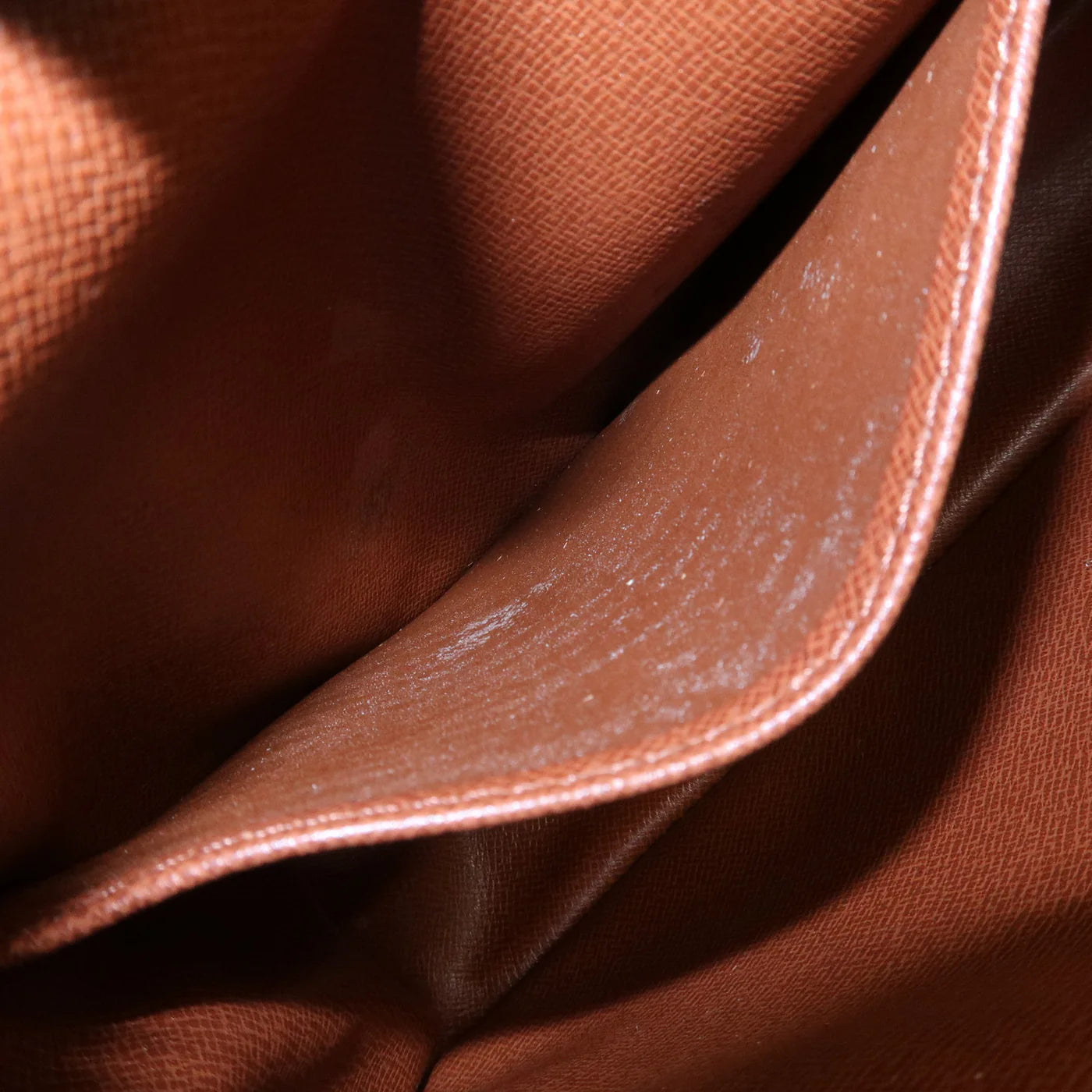 Louis Vuitton Compiègne