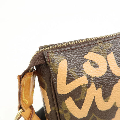 Louis Vuitton Pochette accessoire Graffiti