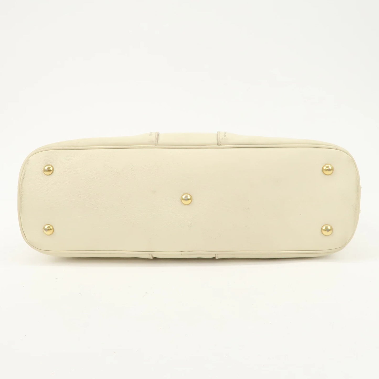 Yves Saint-Laurent Muse