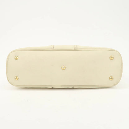 Yves Saint-Laurent Muse