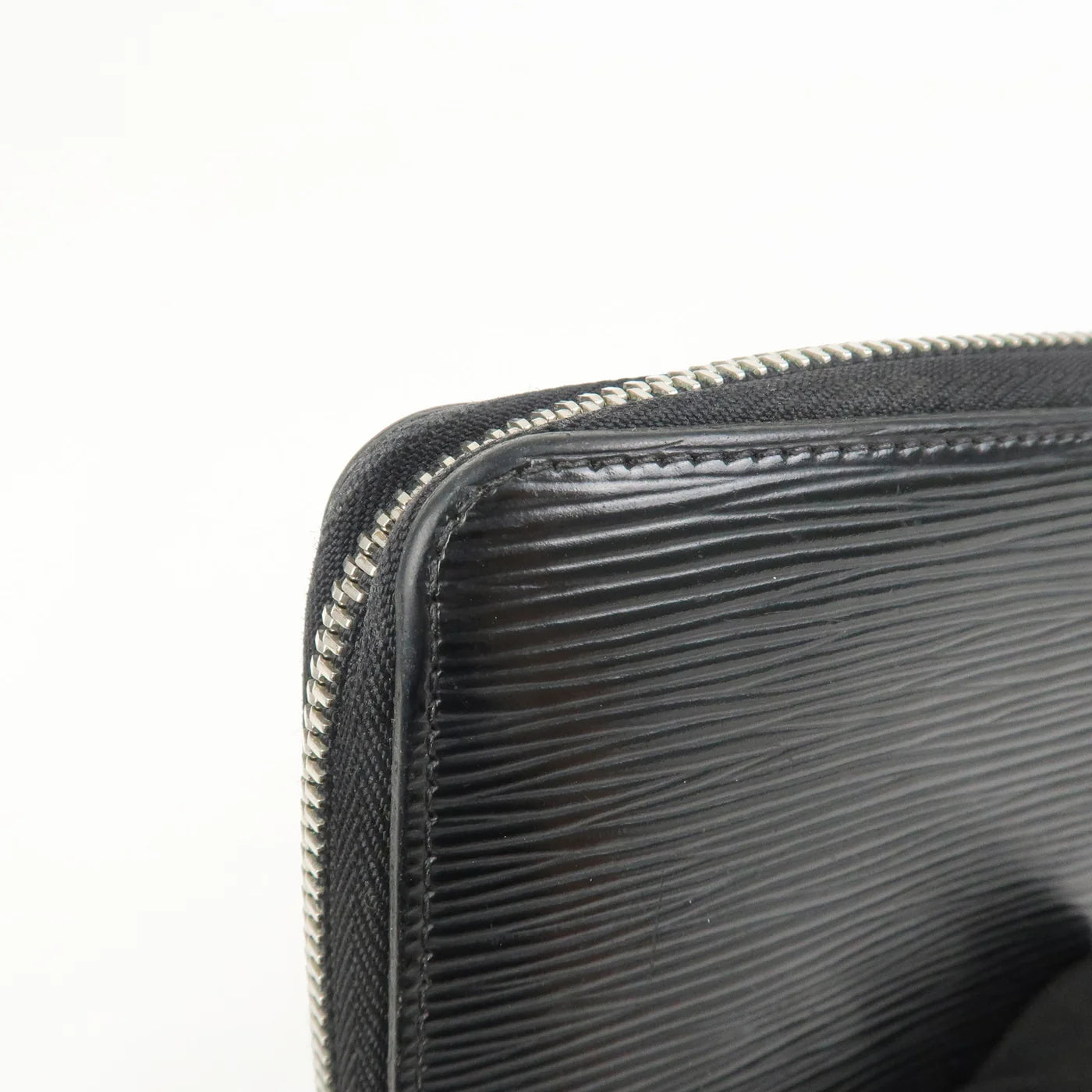 Louis Vuitton Zippy long