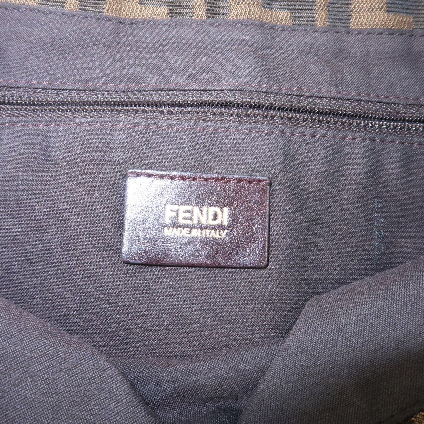 Fendi Baguette XL