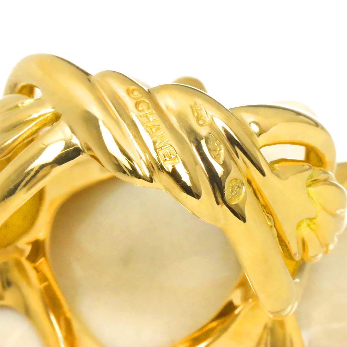 Chanel joaillerie bague Camélia