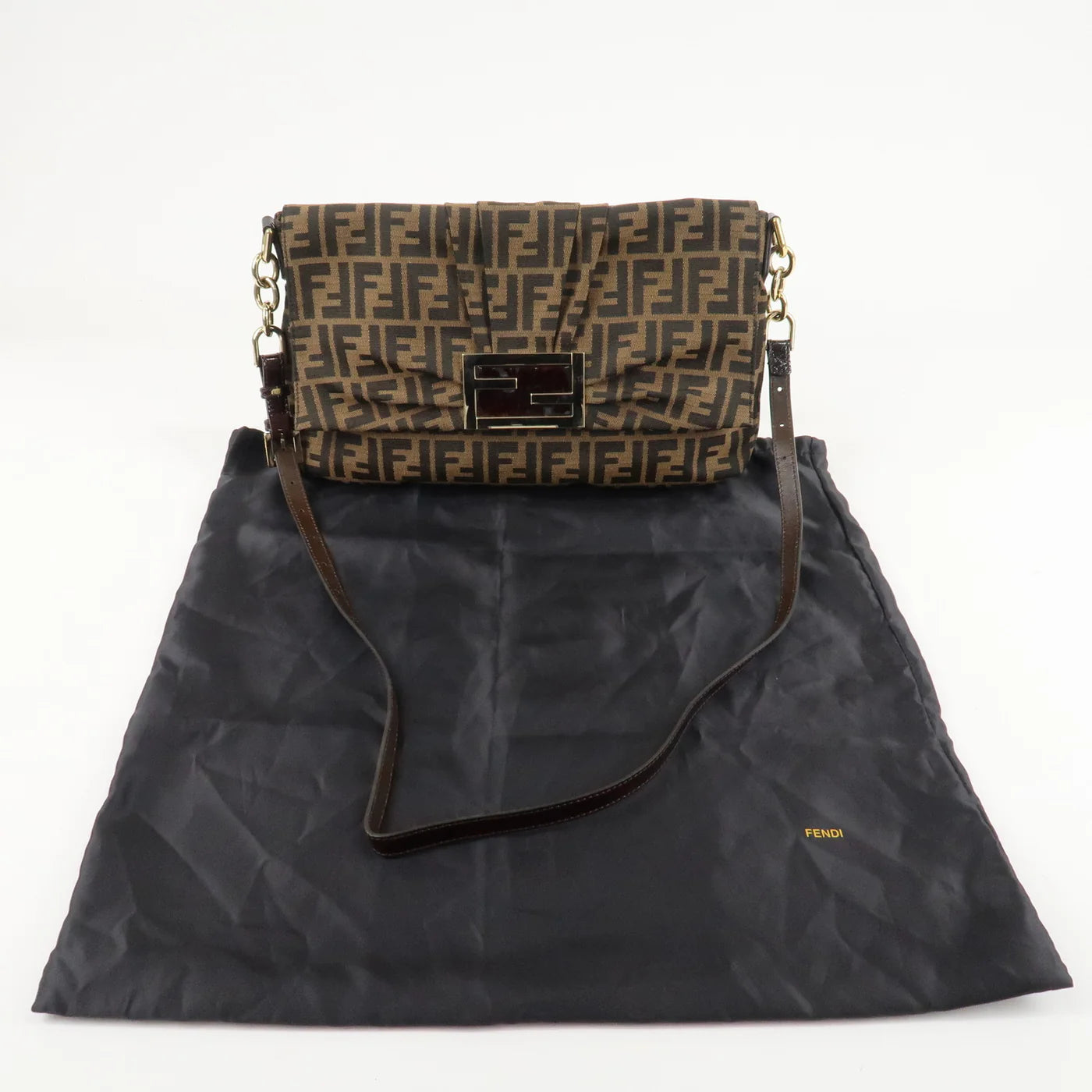 Fendi Baguette XL