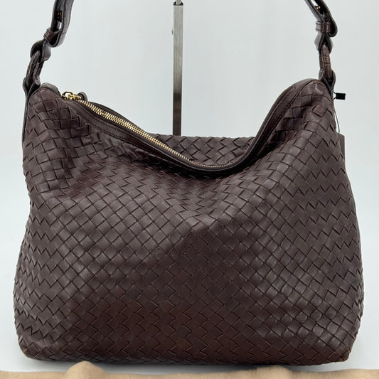 Bottega Veneta Shopping