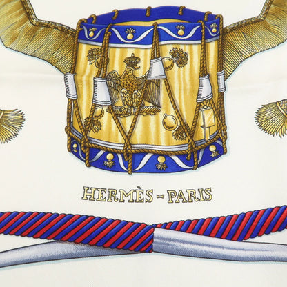 Hermès carré “ Les tambours “