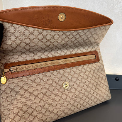 Céline Pochette GM