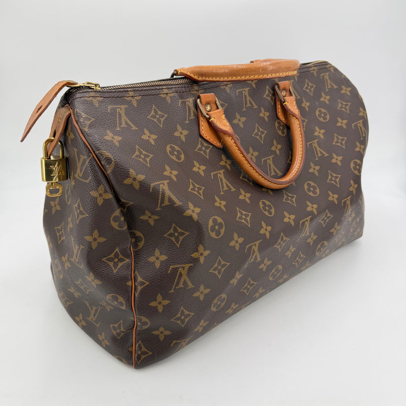 Louis Vuitton Speedy 40
