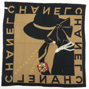 Chanel carré