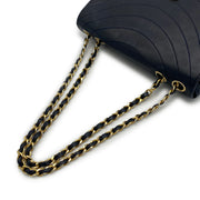 Chanel waves