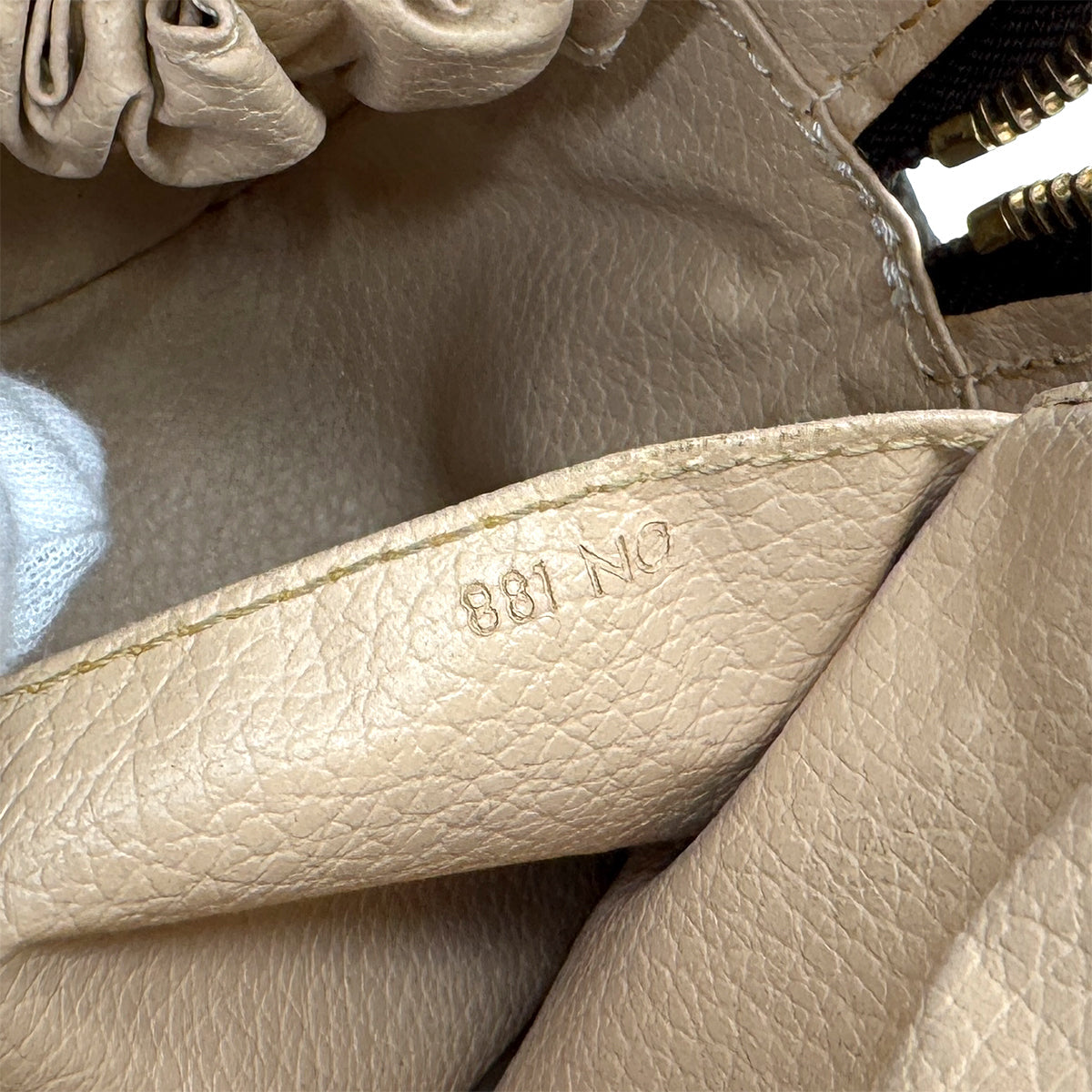 Louis Vuitton trousse de toilettes GM