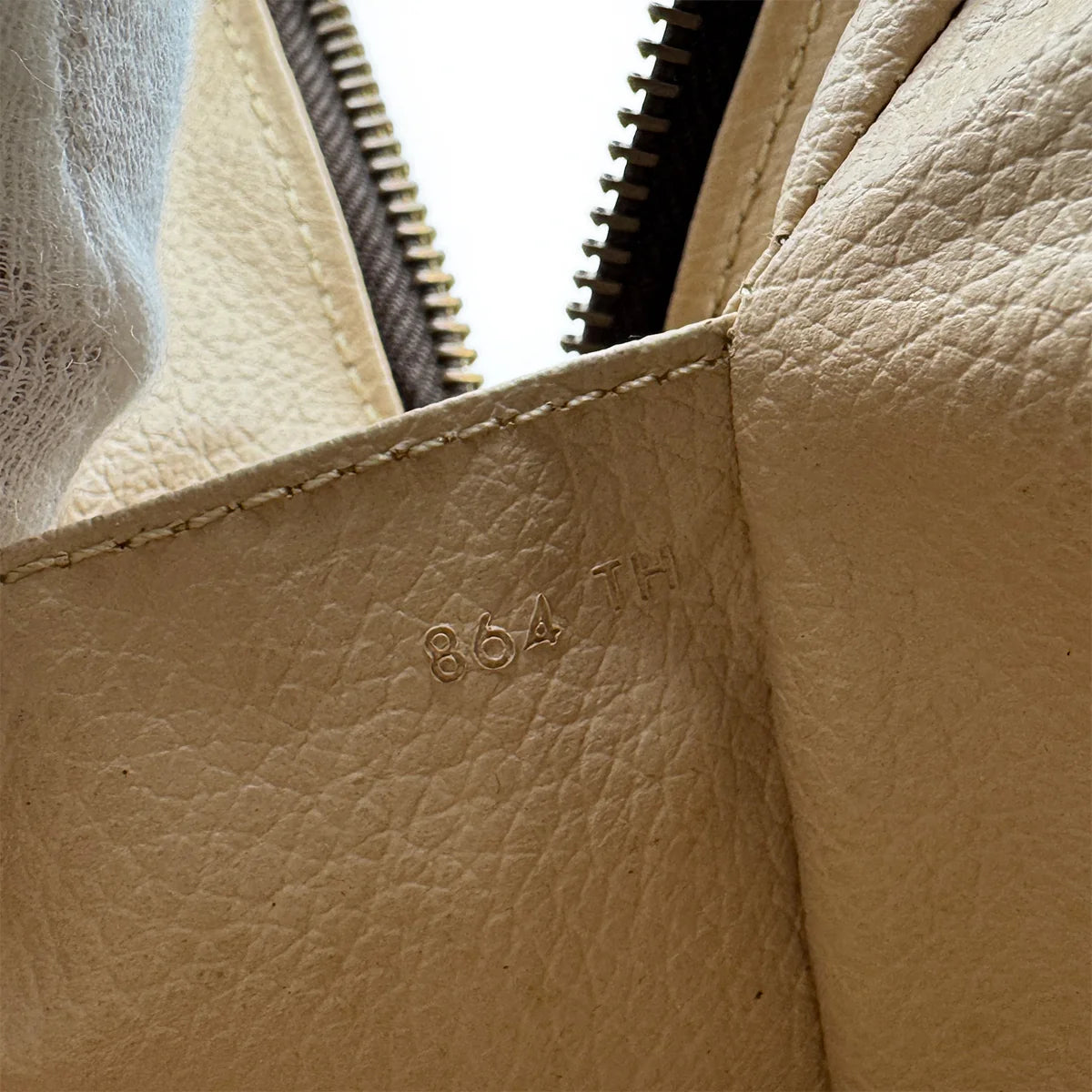 Louis Vuitton trousse de toilettes GM