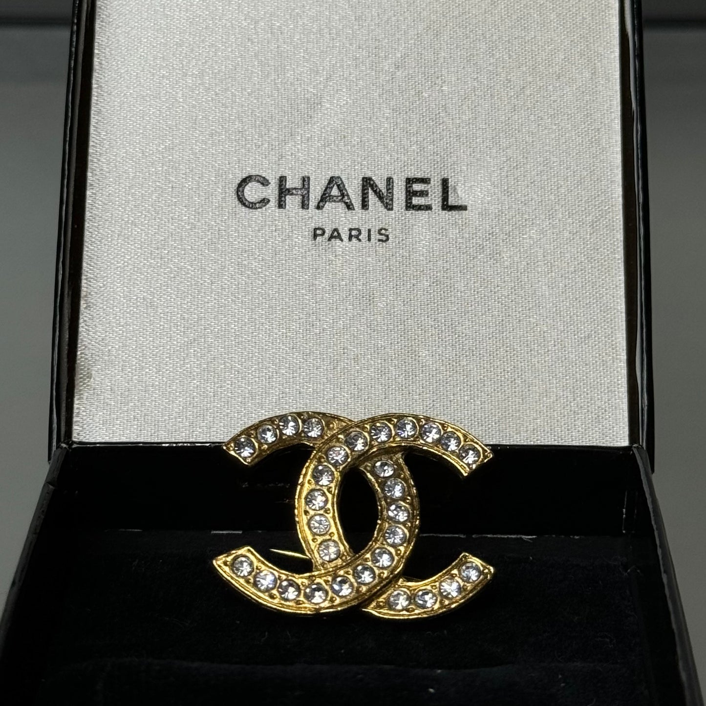 Broche Chanel