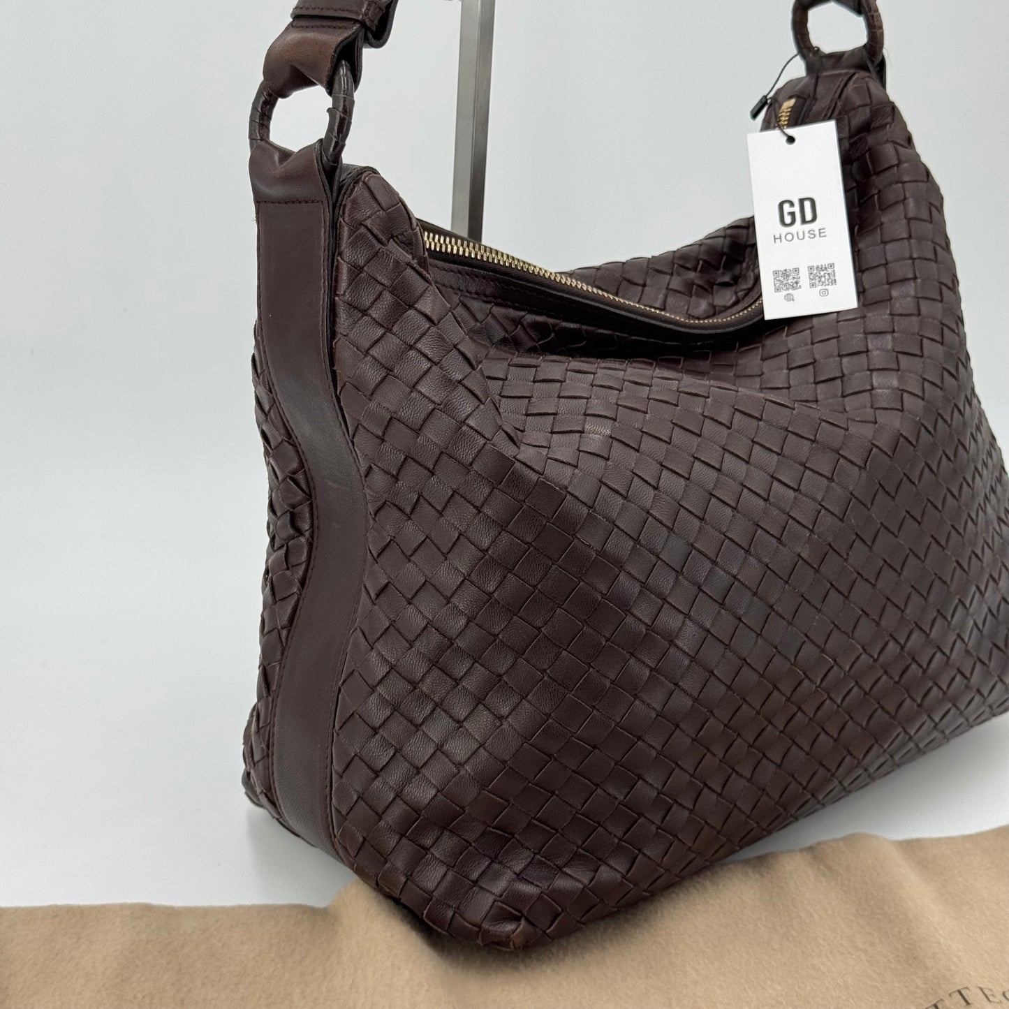 Bottega Veneta Shopping