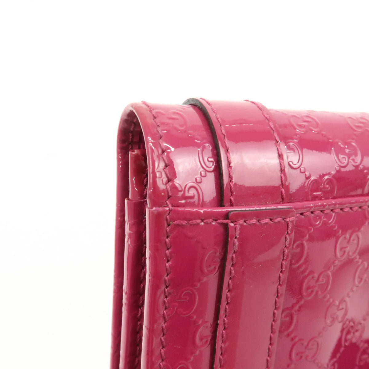 Gucci portefeuille vernis rose