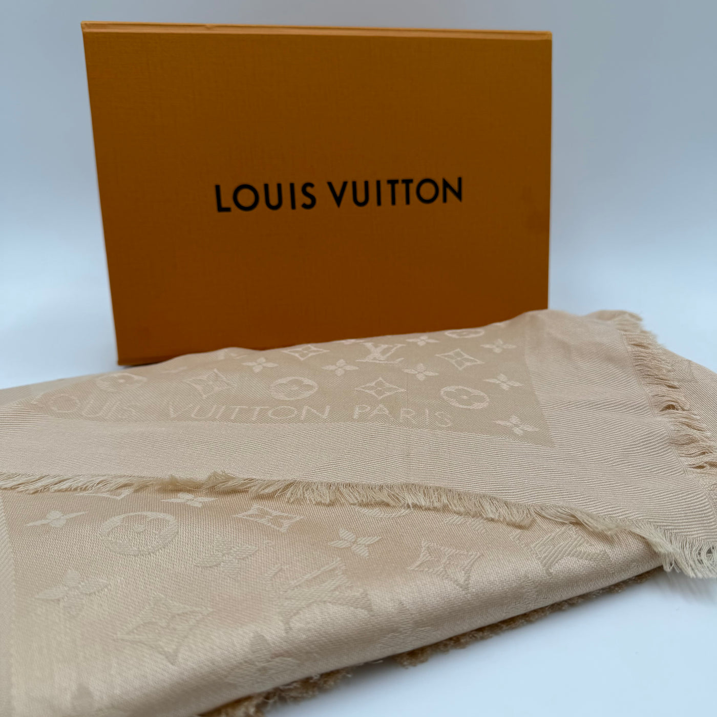 Louis Vuitton Étole