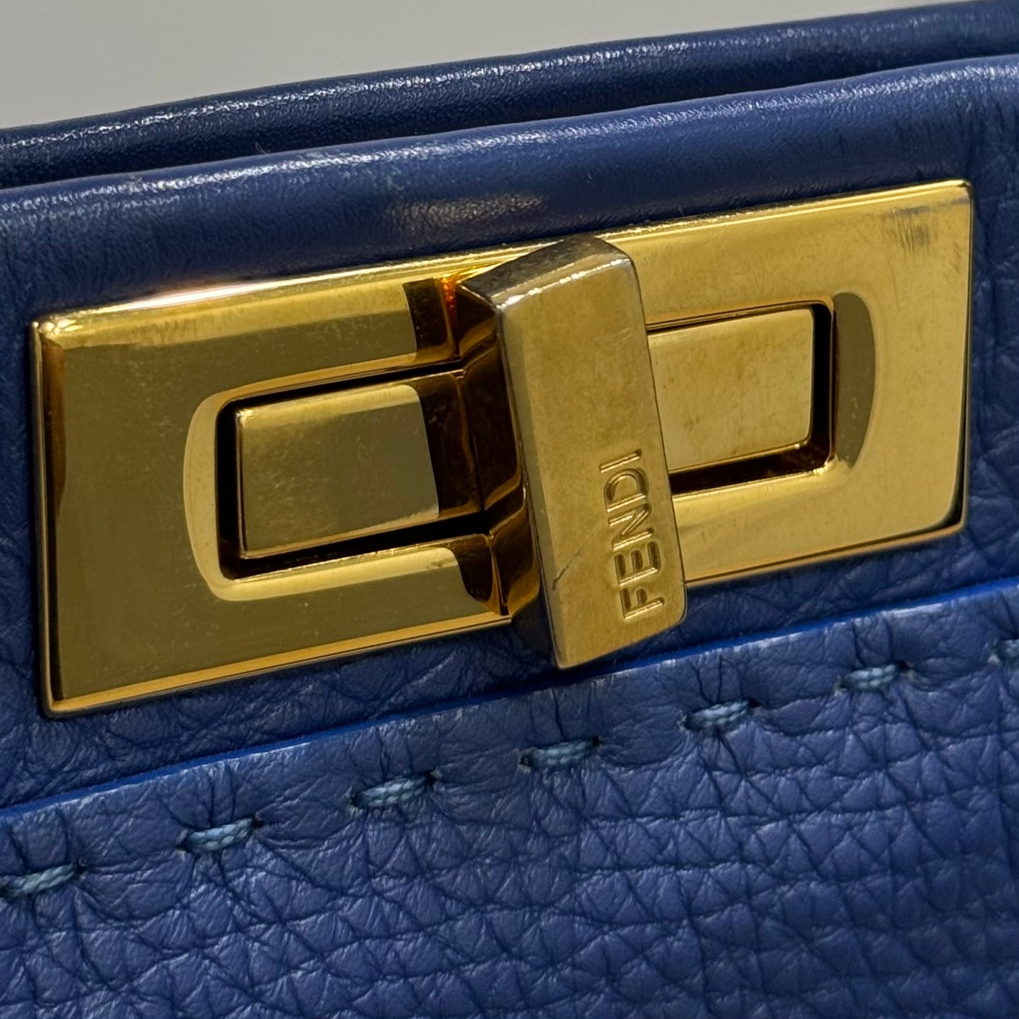 Fendi Peekaboo Médium Selleria