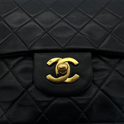 Chanel classique 1112