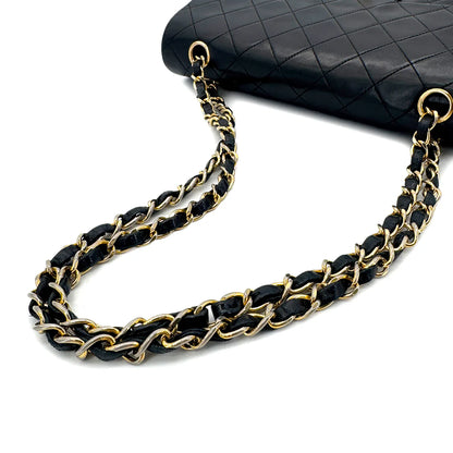 Chanel classique 1112