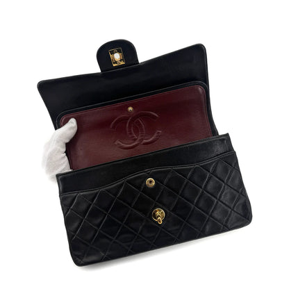 Chanel classique 1112