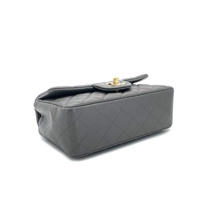 Chanel Mini Sac Classique