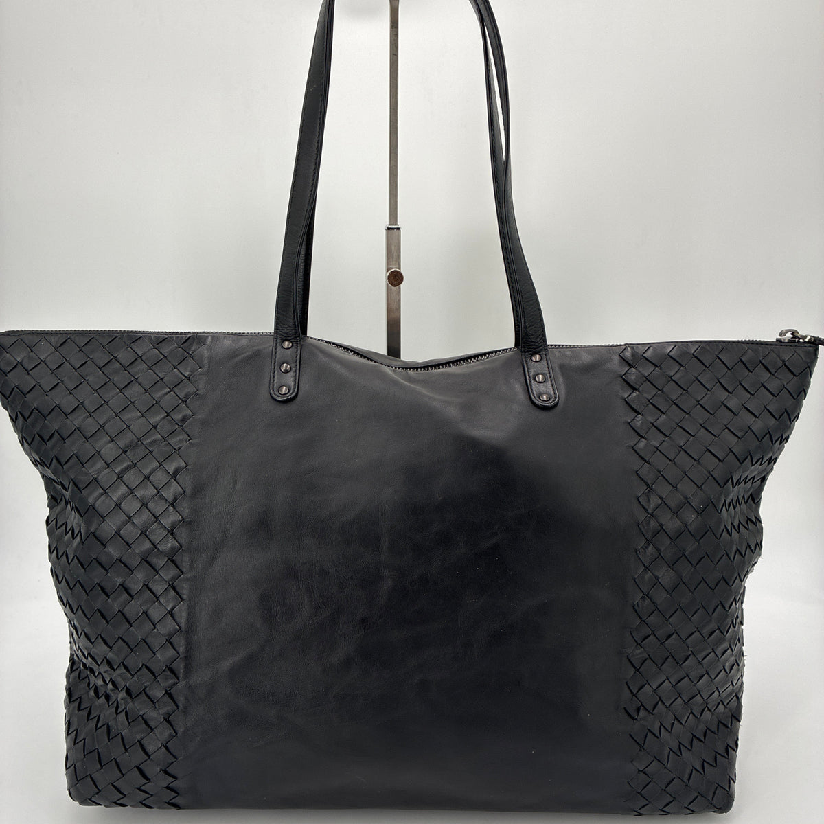 Bottega Veneta Maxi Cabas Intreciato