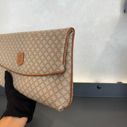 Céline Pochette GM