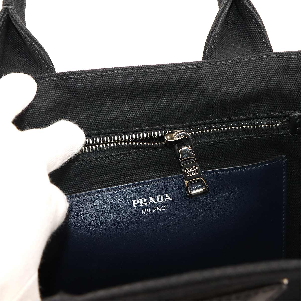 Prada Canapa
